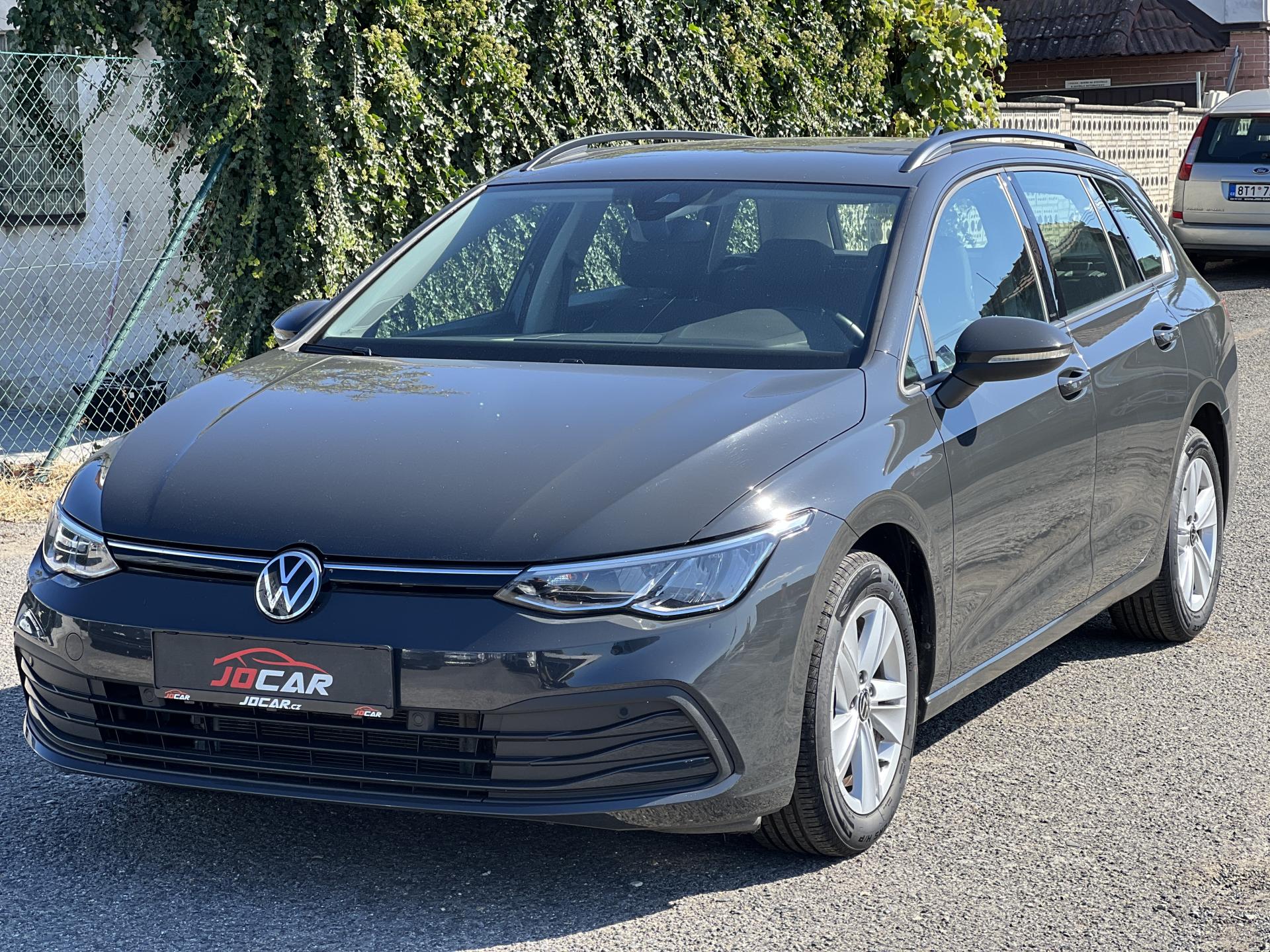 Volkswagen Golf 1.0TSi 81kw NAVI KOUPENO V ČR
